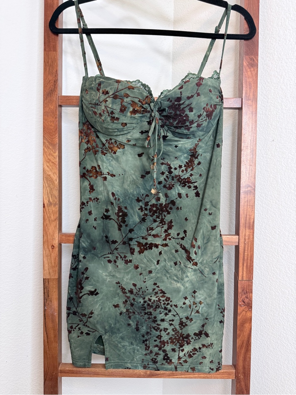 Mad For Love Green Flocked Floral Bustier Lace Mini Dress - Size L